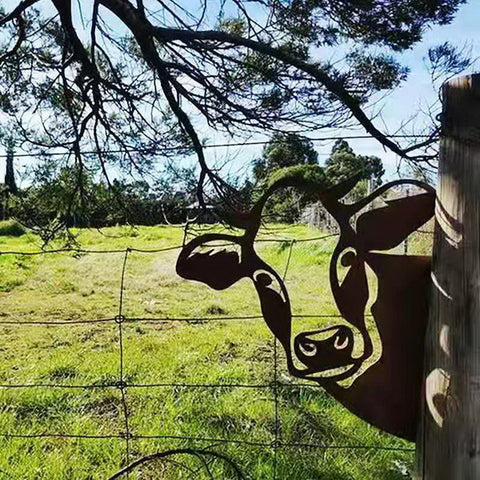 Metal Garden Art-Rusted Cow